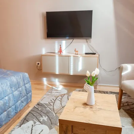 405 Τζαχορίνα