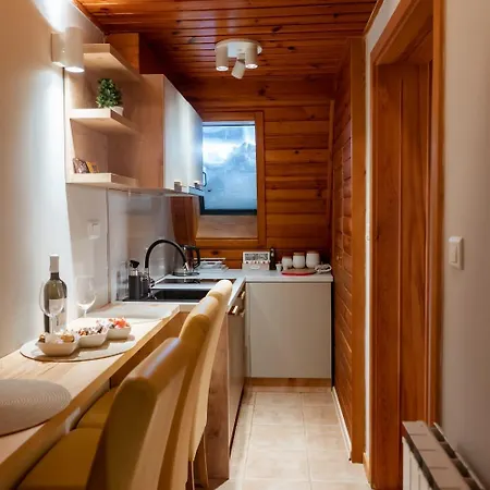 405 Apartment